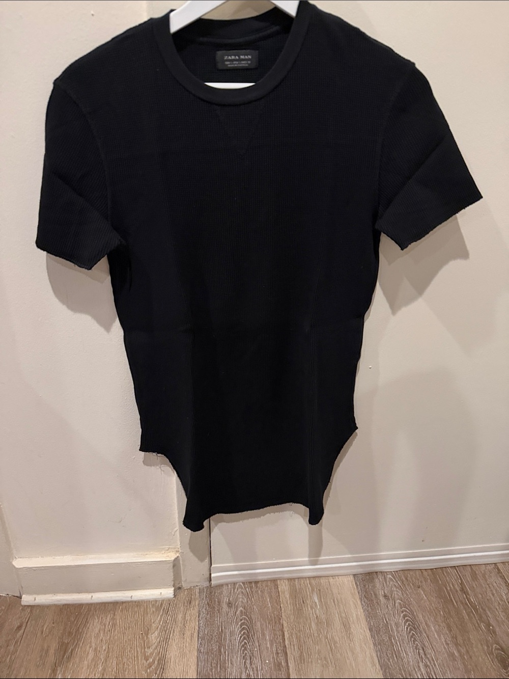 Zara Man Black Short Sleeve Ribbed Tee